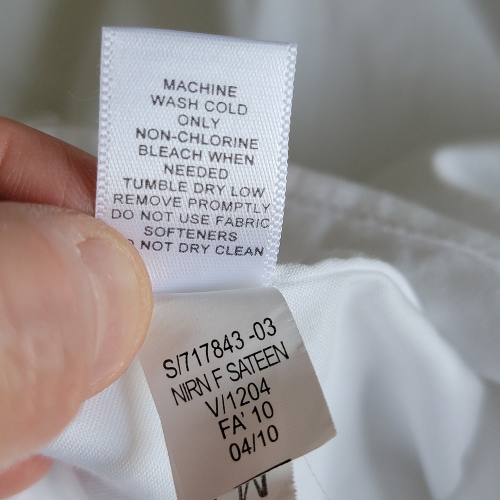 NWT Banana Republic Button Down Shirt White Women's 6P Preppy Tailored Office - Picture 8 of 12